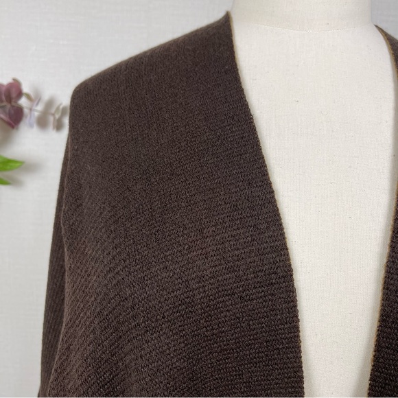 NWT BcbgMaxAzria Two Tone Cape Fringe Hem One Size - Picture 4 of 12